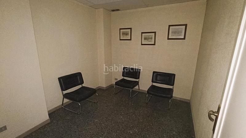 Foto 3901eb52-5681-4377-a771-466b2bd49655. Bureau dans avenida rey don jaime 74 dans Casco Histórico Castellón de la Plana