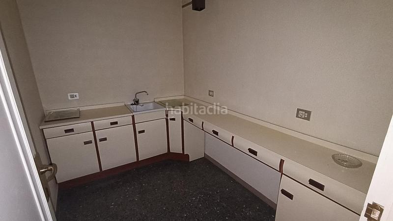 Foto 8d0f998e-edf2-4b8f-9dee-b480a943cfef. Bureau dans avenida rey don jaime 74 dans Casco Histórico Castellón de la Plana