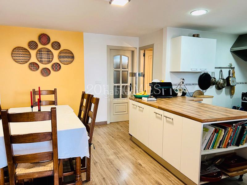 Foto 77dcf6df-d40a-4dbb-8d8e-55666bd3a7b9. Xalet amb aparcament piscina a Pinos de Alhaurín Alhaurín de la Torre