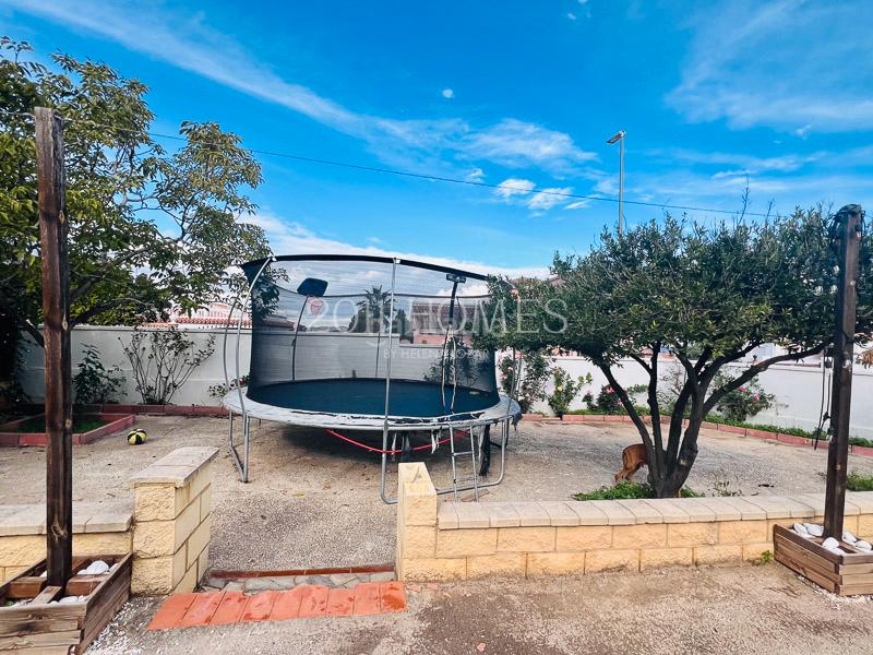 Foto f6fa0d4e-4e2c-4890-acde-6ca7dedb0b39. Xalet amb aparcament piscina a Pinos de Alhaurín Alhaurín de la Torre