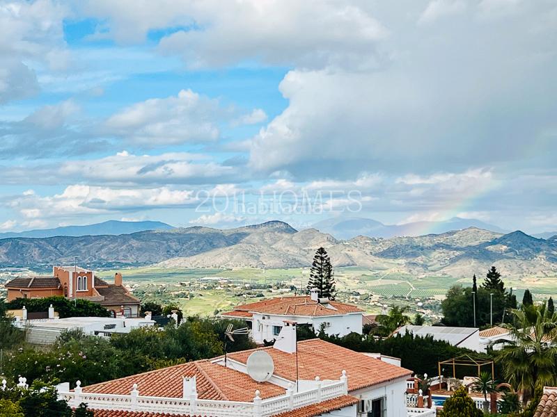 Foto f9835995-9ada-4a4b-b77e-84de87c572db. Xalet amb aparcament piscina a Pinos de Alhaurín Alhaurín de la Torre