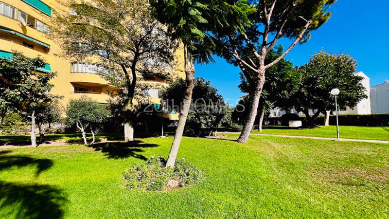 Foto 43ca037f-804e-458c-a4d0-98c19b0e9e84. Appartamento in calle decano josé gómez rando 2 in Torremolinos