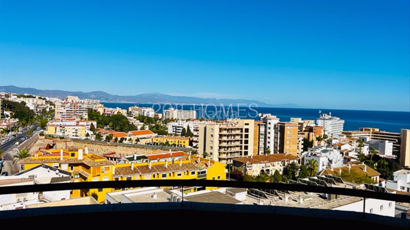 Foto 550f6efa-d353-44f4-8679-3687467047c0. Appartamento in calle decano josé gómez rando 2 in Torremolinos