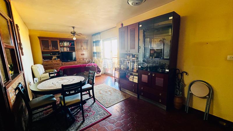 Foto a7408038-aa51-475c-a164-2ffdf3ece6ad. Appartamento in calle decano josé gómez rando 2 in Torremolinos