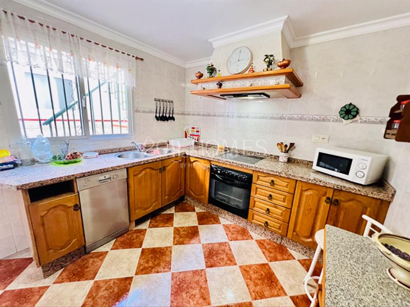 Foto 5c97ee20-fee8-485a-bab2-ed43269addc7. Casa in Campillos