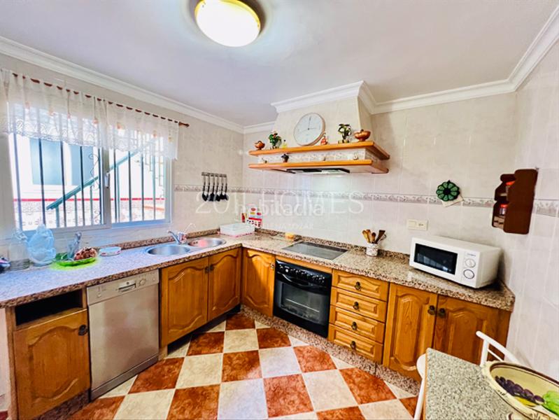 Foto 60e38421-5c09-4ab5-a7c4-e91acd72f471. Casa in Campillos