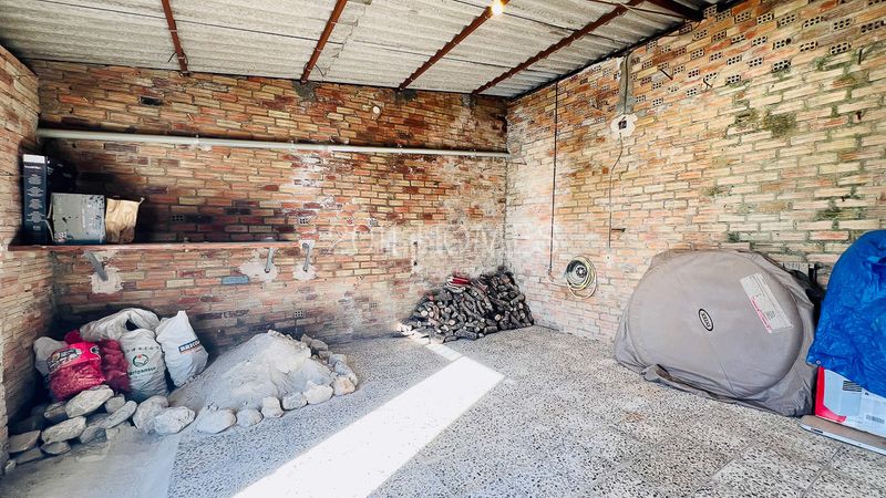 Foto 3c562341-b3b4-42e6-9f59-9a71a88776dd. Casa amb xemeneia calefacció aparcament a Casco Histórico Antequera