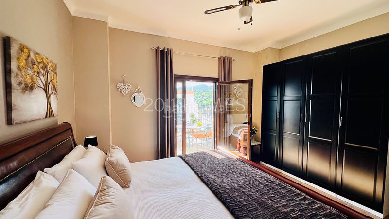 Foto 4ca8f171-f02a-4c6c-9a10-430798ba3547. Casa amb xemeneia calefacció aparcament a Casco Histórico Antequera