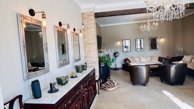 Foto 5eb53263-9ad2-4c4f-86da-9d978920e08d. Casa amb xemeneia calefacció aparcament a Casco Histórico Antequera