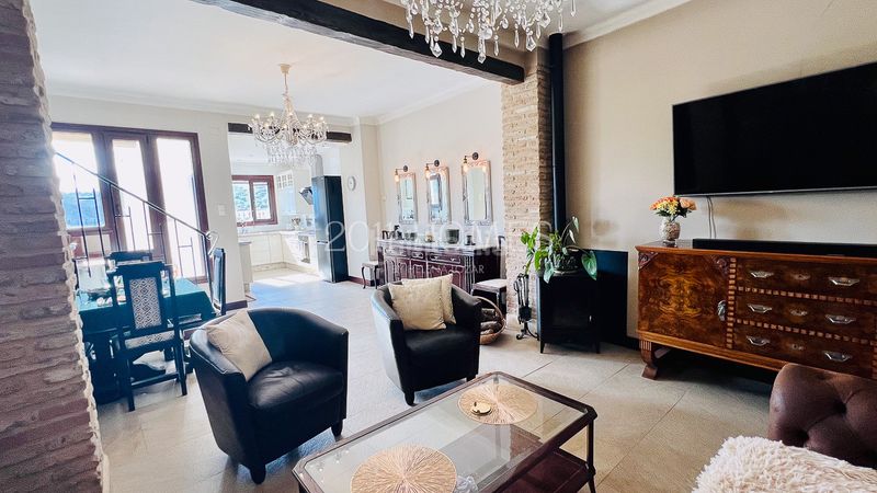 Foto 65e8556e-5e0a-44d7-9578-624ac14f63b0. Casa amb xemeneia calefacció aparcament a Casco Histórico Antequera