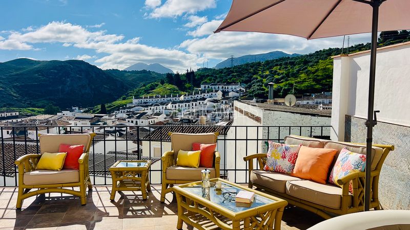 Foto 724ee052-4c1b-4ab5-9fdc-b0366fba7b69. Casa amb xemeneia calefacció aparcament a Casco Histórico Antequera