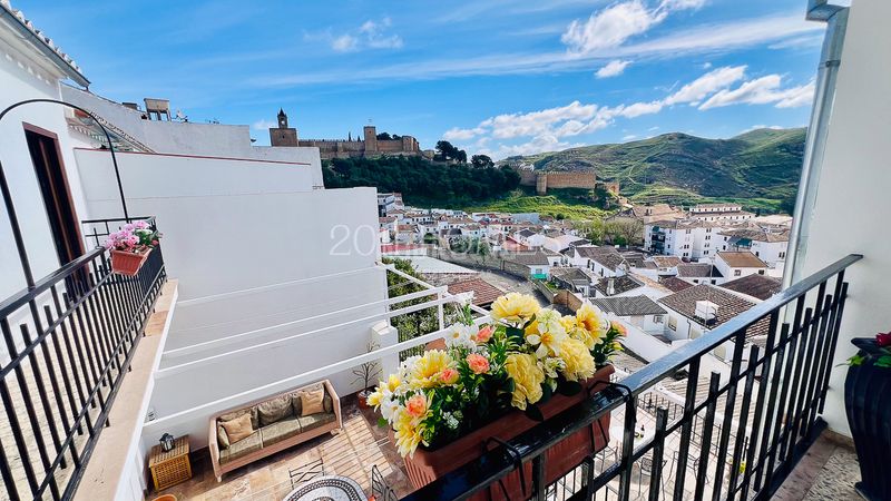 Foto e2c67487-0cd9-4613-88ef-dabf41a33727. Casa amb xemeneia calefacció aparcament a Casco Histórico Antequera