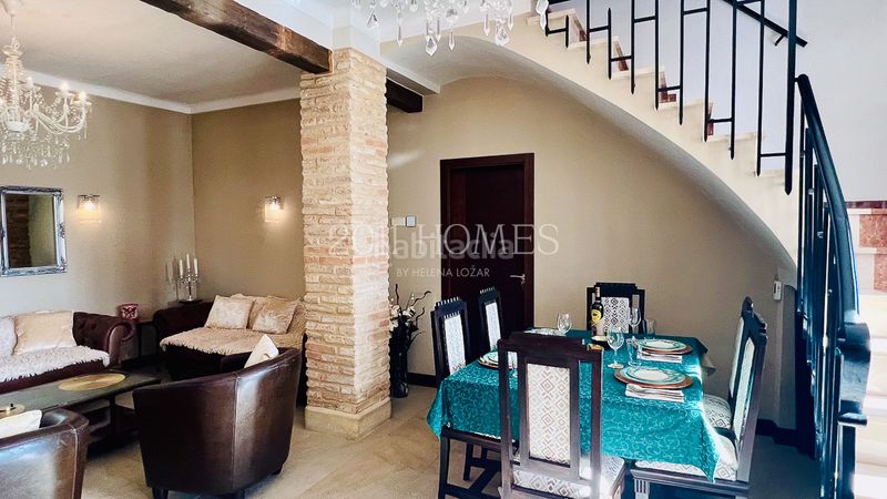 Foto f525f749-6f7d-42ce-8036-2ad8b23e25b1. Casa amb xemeneia calefacció aparcament a Casco Histórico Antequera