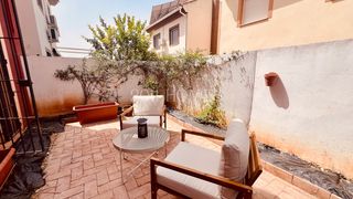 Casa adossada a Calle emilio aragón "miliki" 17. Casa familiar con azotea y vistas a la laguna