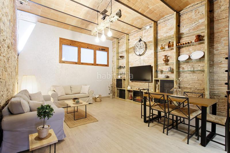 Foto e2dc2cc6-111e-472f-b66d-326b0eb13e64. Estudio en carrer gran de sant andreu 364 estudio completamente reformado en Barcelona