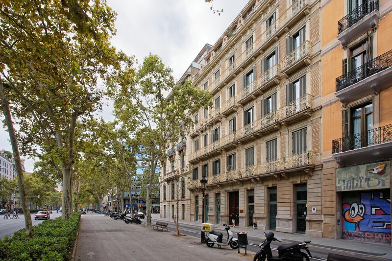 Foto cba1c498-1888-4836-81cb-f0aba71f4f60. Pis amb calefacció aparcament a Dreta de l´Eixample Barcelona