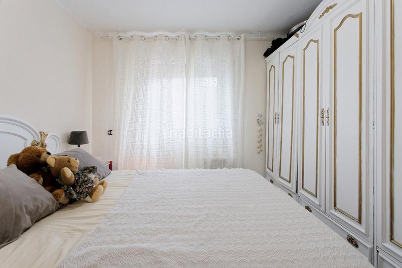 Foto 31876852-36b7-4b6c-be26-17eec7282977. Appartement dans carrer santa joana lestonnac 17 dans Badalona