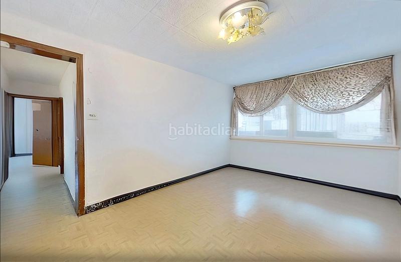 Foto 41abedd1-8623-4c57-ad5a-94dea9d8e1ef. Appartement dans carrer santa joana lestonnac 17 dans Badalona