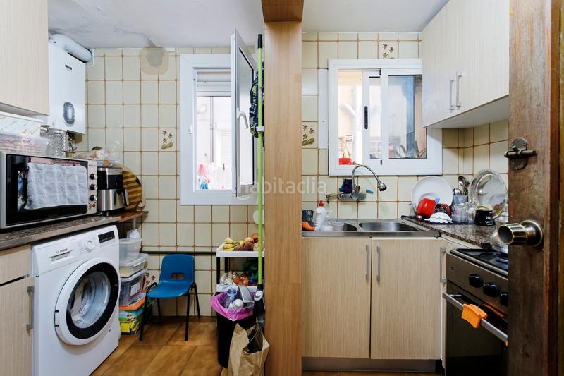 Foto 71774256-93f1-42e0-843d-ae8a61deee78. Appartement dans carrer santa joana lestonnac 17 dans Badalona