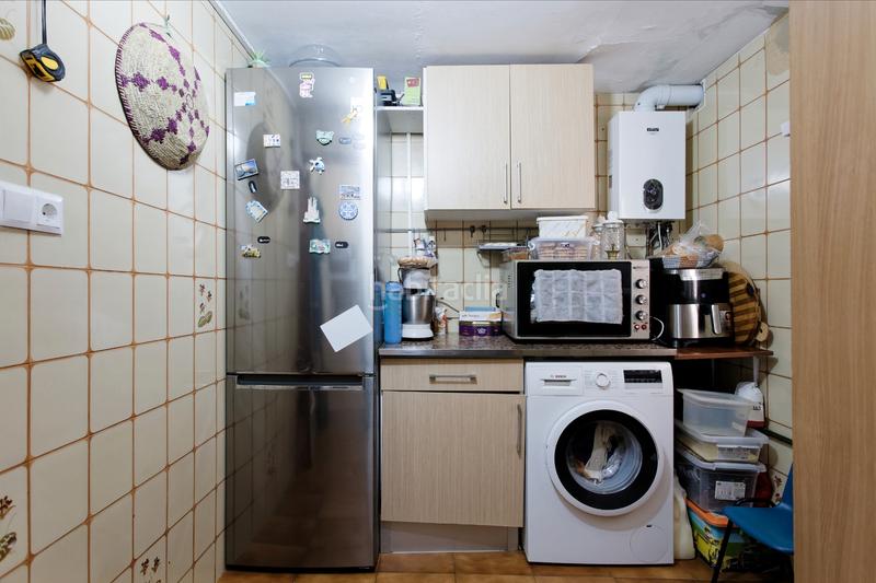 Foto e5143cea-0006-48c6-bac1-ddb2e621aeb1. Appartement dans carrer santa joana lestonnac 17 dans Badalona