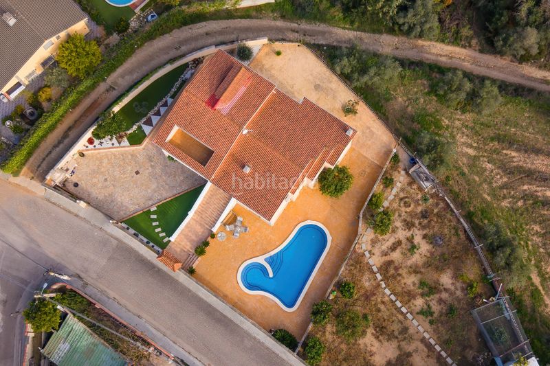 Foto 105f2a79-f4d1-4e9d-8d5a-d650c111cbea. Chalet mit heizung pool in Piera
