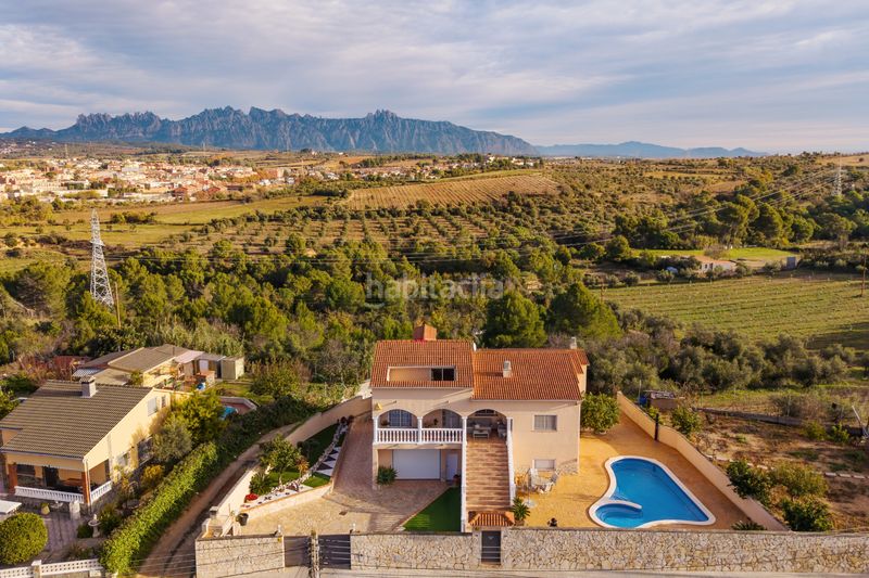 Foto 54b2d88e-93da-471c-a7b5-55dafb8d17af. Chalet mit heizung pool in Piera