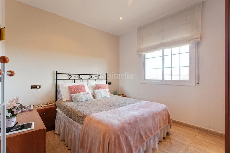 Foto 7b5eb9c8-d297-4e7c-9b11-d40d20014cc8. Chalet avec chauffage piscine dans Piera