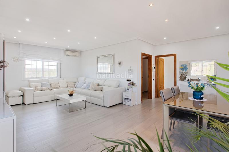 Foto 9295befc-3742-4c06-b889-7a42e5b49e9d. Chalet avec chauffage piscine dans Piera