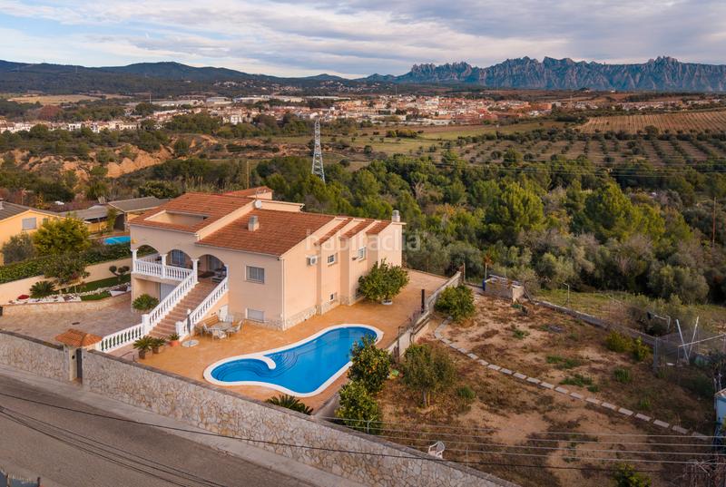 Foto 1745e74f-0dd6-4966-a6ef-b15d6e5b0586. Chalet con riscaldamento piscina in Piera