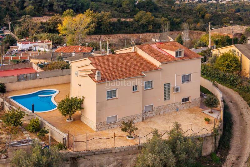 Foto b932525d-19b8-4420-8e53-1bc346d25633. Chalet con riscaldamento piscina in Piera