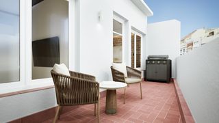 Pis  Carrer d'arag�. Luminoso piso con terraza espectacular en calle arag�n