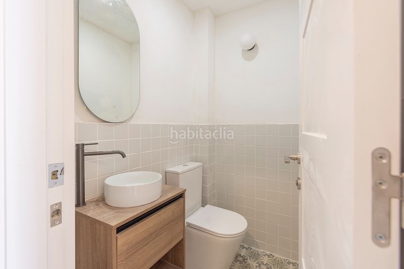 Foto c8ef15c7-73c2-471d-aee2-393da5b5142d. Pis amb calefacció a Sagrada Família Barcelona