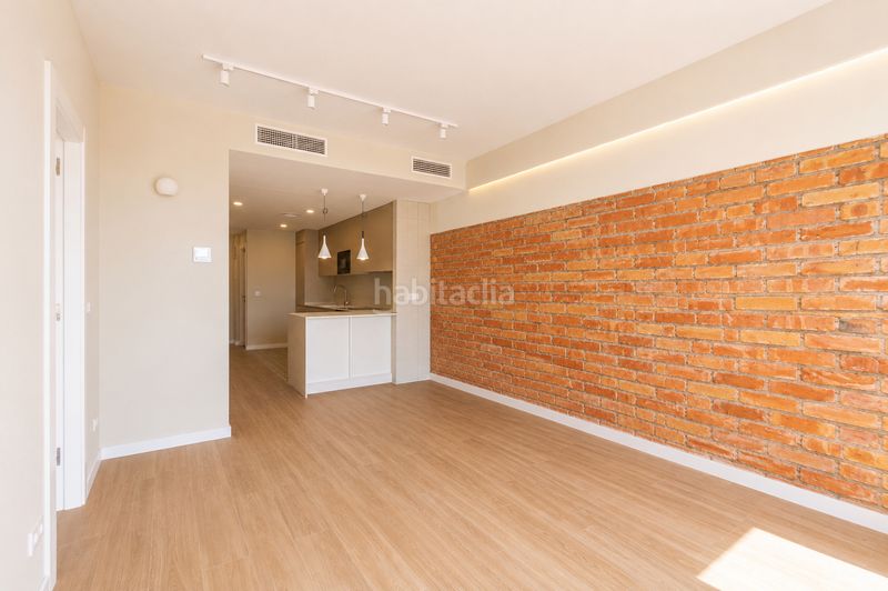 Foto db4de6c6-03c2-489b-90b0-7740538469c9. Pis amb calefacció a Sagrada Família Barcelona