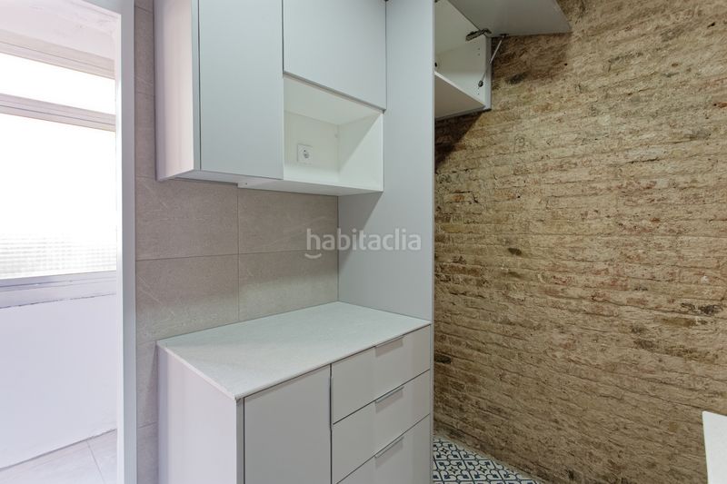 Foto 118e07dd-9cbf-4a28-bb17-a455e2e266ed. Pis a La Torrassa Hospitalet de Llobregat (L´)