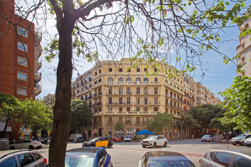 Foto 0289f63d-c2b1-46c1-a7f4-56cf6b591f22. Pis amb calefacció a La Nova Esquerra de l´Eixample Barcelona