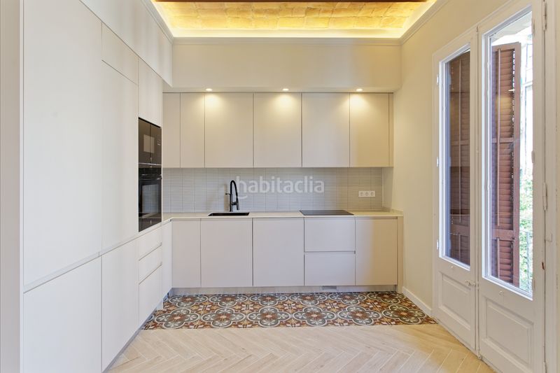 Foto 57cae8fd-0157-44b9-8d19-3384f48b4cc0. Pis amb calefacció a La Nova Esquerra de l´Eixample Barcelona