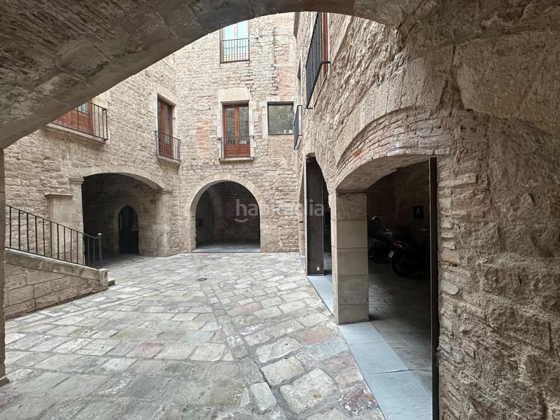 Foto c0bd2144-b74a-48b6-9147-1f6f7c0ae208. Affitto locale commerciale in Gòtic Barcelona