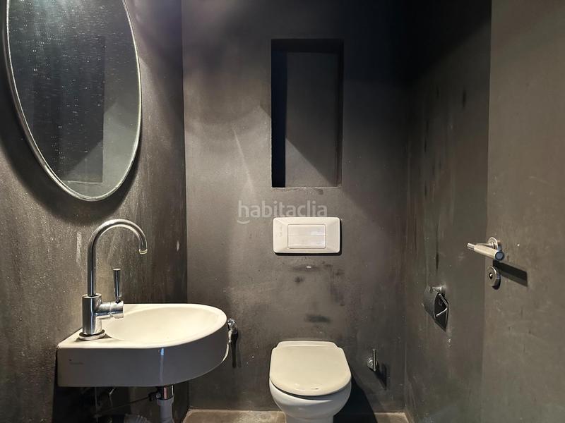 Foto 0b4b3550-81e0-429a-bfb4-23e0f1d29d70. Location local commercial dans Gòtic Barcelona