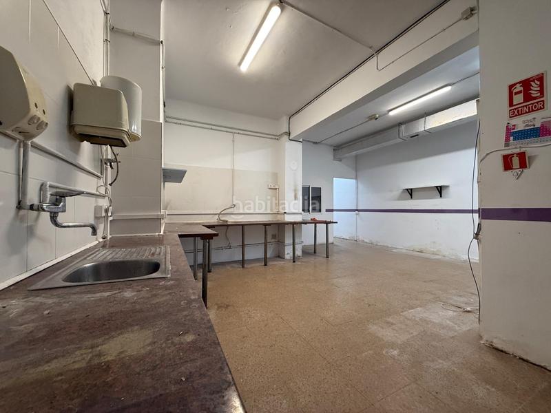 Foto ab9b7638-49d0-4263-b79c-4c09f28da479. Local comercial a La Nova Esquerra de l´Eixample Barcelona