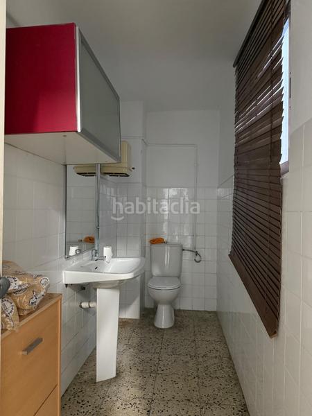 Foto d4e57e41-0e5b-4c63-8319-193b28e0b021. Local comercial a La Nova Esquerra de l´Eixample Barcelona