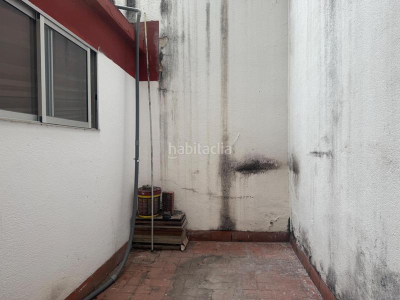 Foto de263cd5-773c-4c21-84f5-f9784c7cff83. Local comercial a La Nova Esquerra de l´Eixample Barcelona