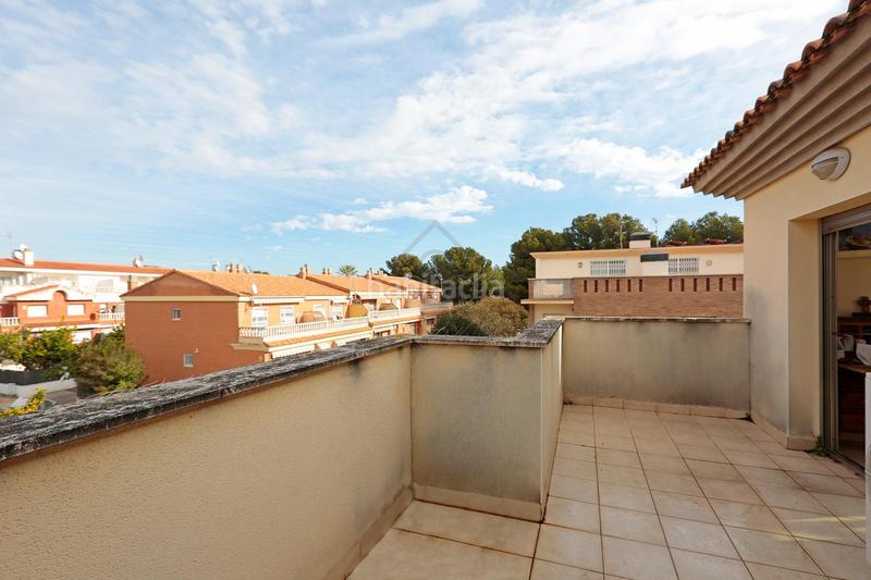 Foto 99e30874-9d8c-4e2a-8d26-68366a9d82bd. Casa a schiera con riscaldamento parcheggio piscina in Vendrell (El)
