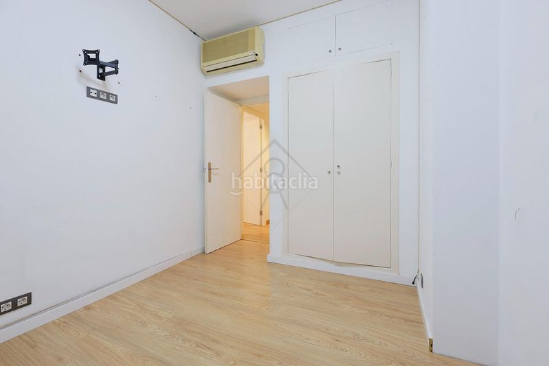 Foto cc0a0dd1-03c0-4e33-a4b5-cc88aae9dffd. Pis amb aparcament a Sarrià Barcelona