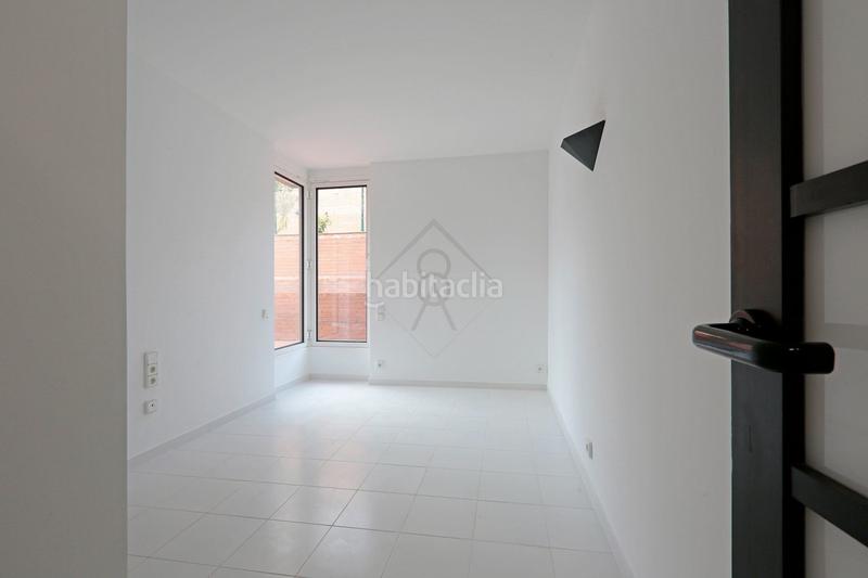 Foto 6861f8d2-df95-4cee-b462-b16be8f77606. Affitto attico con riscaldamento parcheggio in Sarrià Barcelona