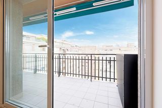 Pis  Carrer comte d'urgell. Nuevo a estrenar alto piso vista junto a francesc masia