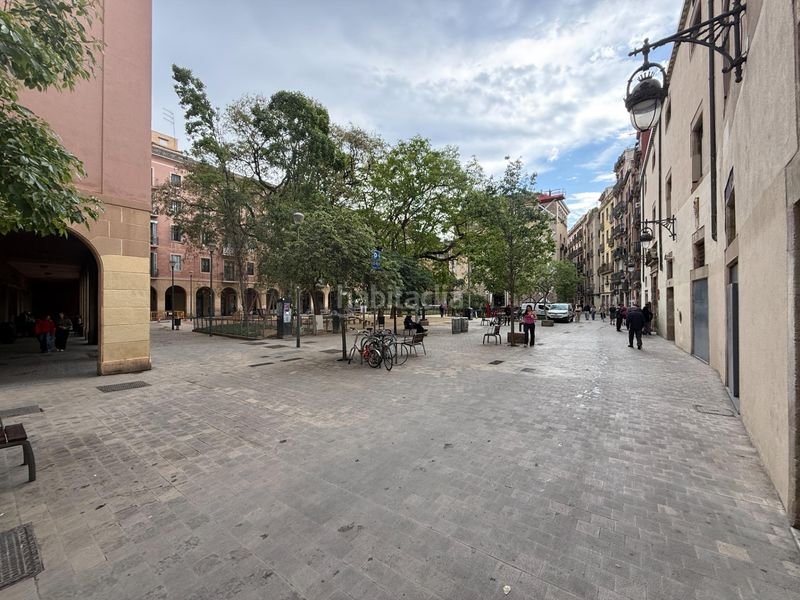 Foto dd34d27f-ee72-4cd8-ae86-451bd60e8086. Pis a Raval Barcelona