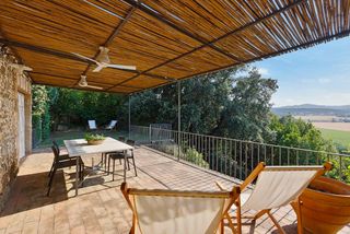 Masia  Castell d'emporda. Excelente casa de pueblo con vistas al emporda  en perfecto esta