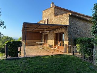 Masia  Castell d'emporda. Excelente casa de pueblo con vistas al emporda  en perfecto esta