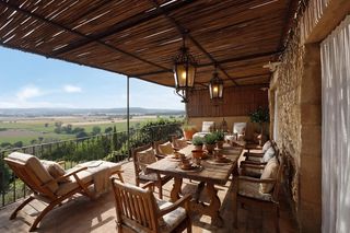 Mas  Castell d'emporda. Excelente casa de pueblo con vistas al emporda  en perfecto esta