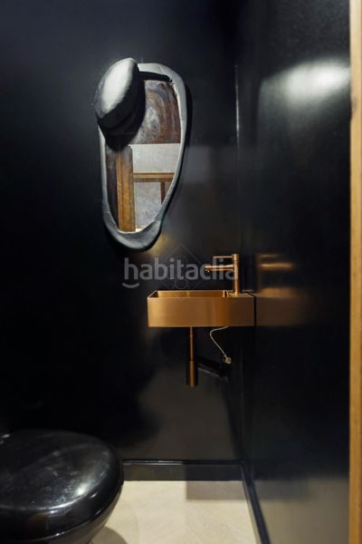 Foto e0152b42-6a15-4bdc-b782-ed0c5c60dd5d. Pis a Gòtic Barcelona